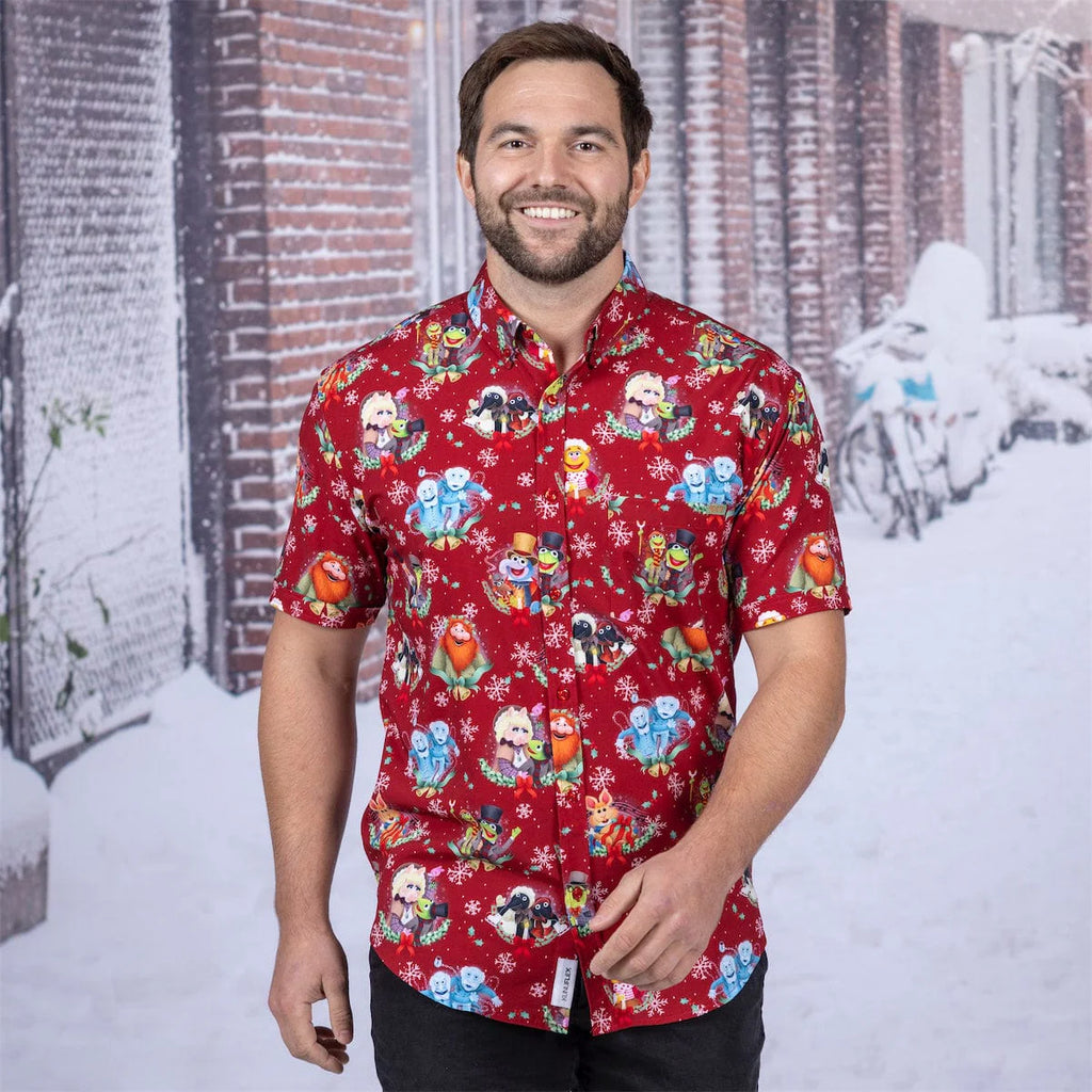 RSVLTS Disney's The Muppet Christmas Carol "Feels Like Christmas" – KUNUFLEX Short Sleeve Shirt