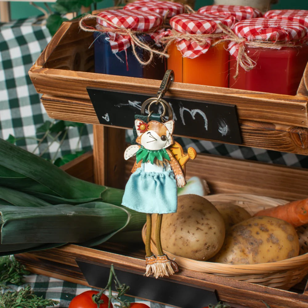 Vendula London Farmhouse Pantry Scarecrow Key Charm