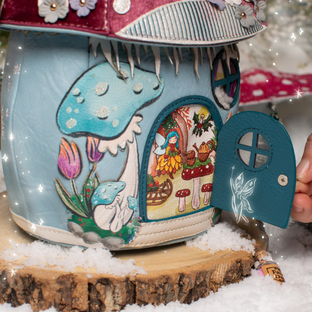 Vendula London Fairy Village Snowflake Toadstool House Bag-15