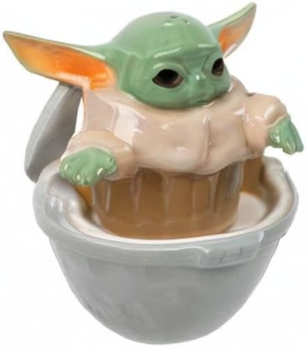 Star Wars The Mandalorian The Child Salt & Pepper Shakers Set