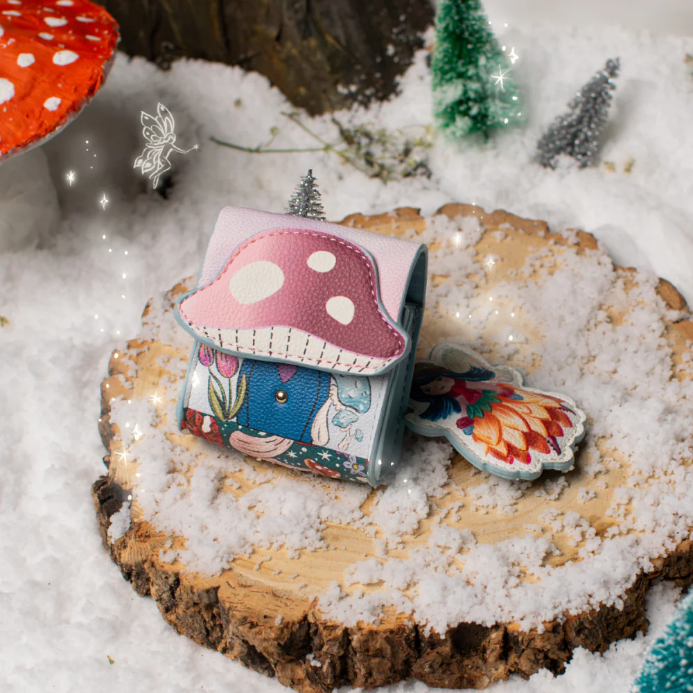 Vendula London Fairy Village Snowflake AirPods Case-zoom-1