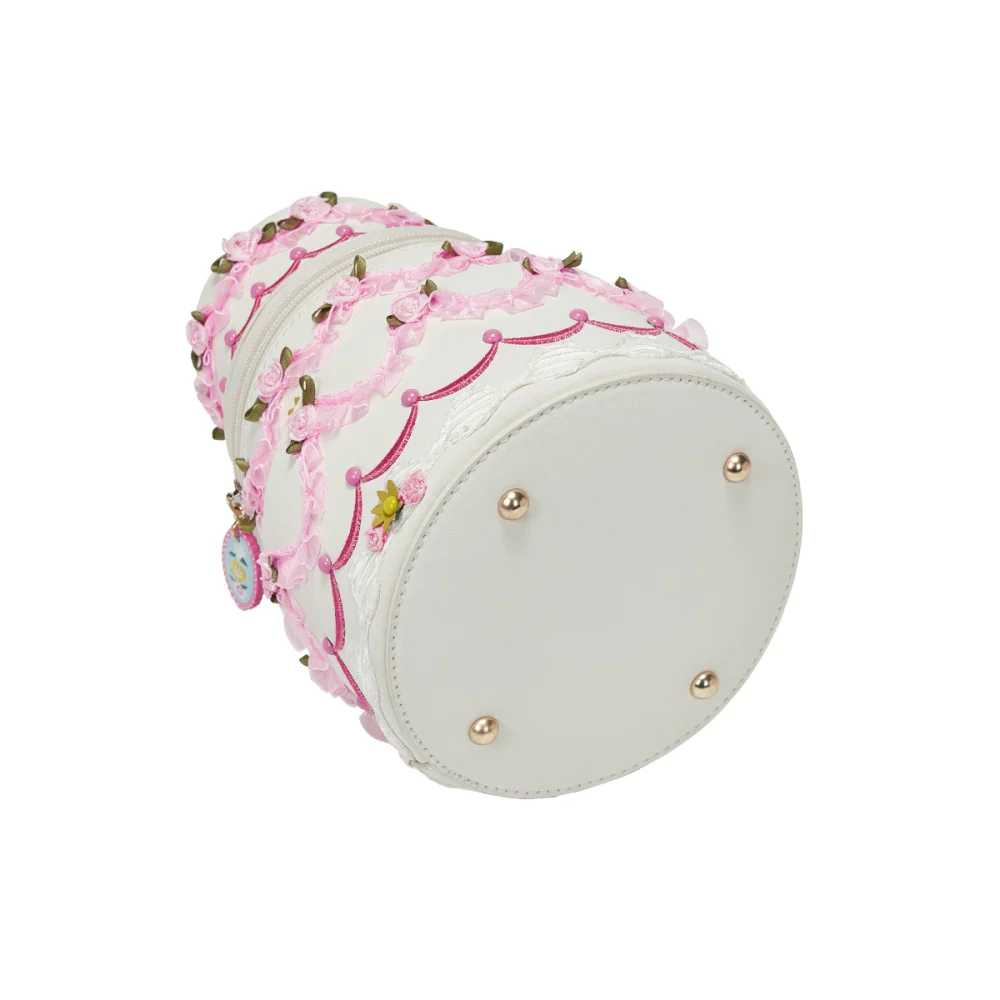 Vendula London Posies and Patisseries Cake Bag-zoom-16