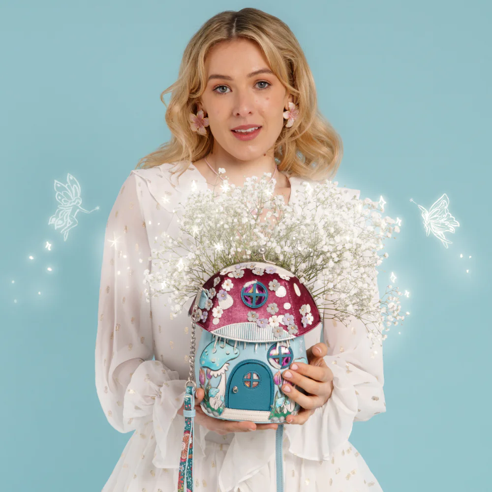 Vendula London Fairy Village Snowflake Toadstool House Bag-3