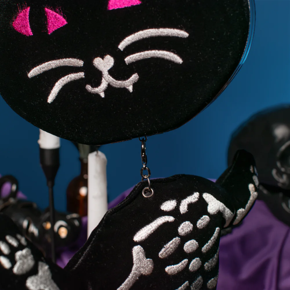 Vendula London Haunted Theatre Skelecat Bag-zoom-13
