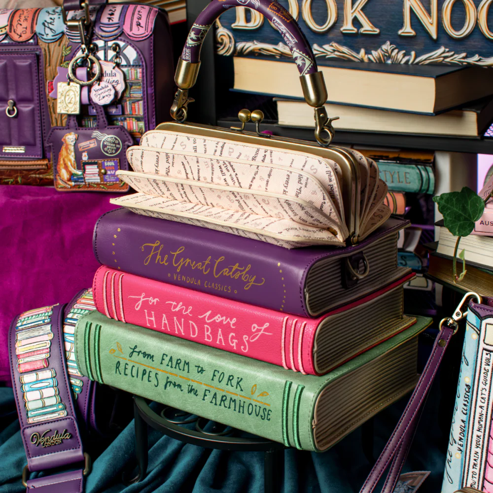 Vendula London Travelling Library Bookshop Turn The Page Bag-4