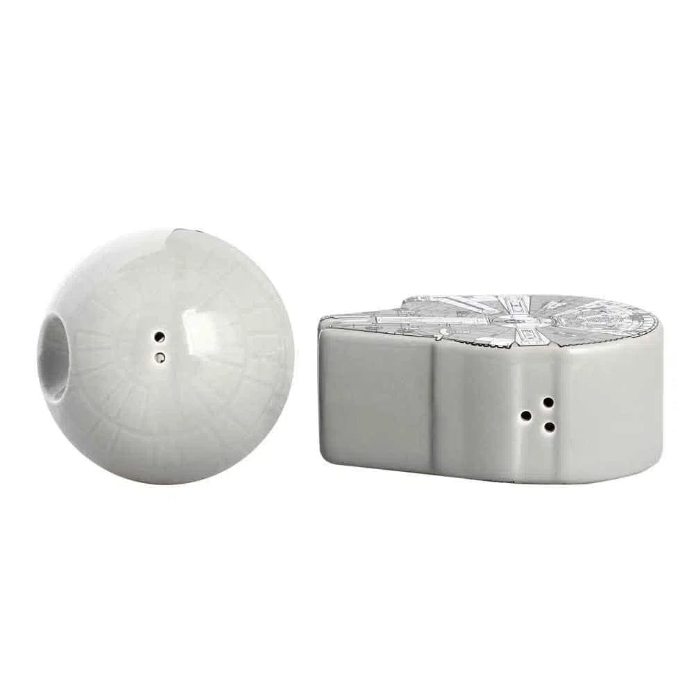 Star Wars Movie Series Death Star Millennium Falcon Salt & Pepper Shakers-3