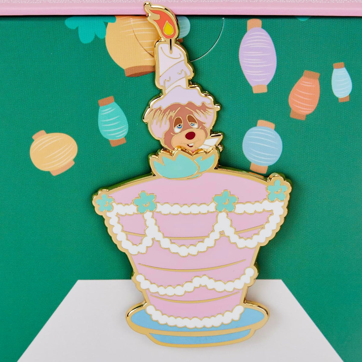 Loungefly Disney Alice in Wonderland Unbirthday Cake Sliding 3" Collector Box PIN-5