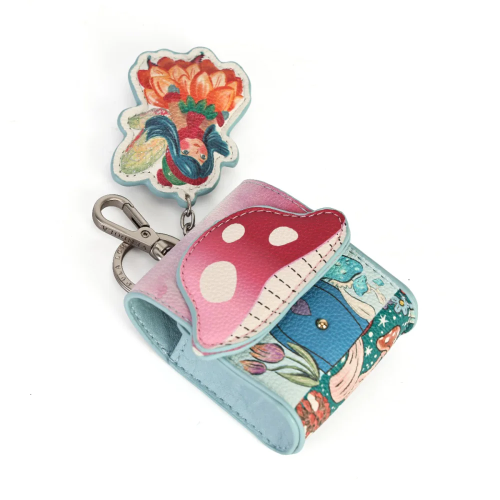 Vendula London Fairy Village Snowflake AirPods Case-zoom-4