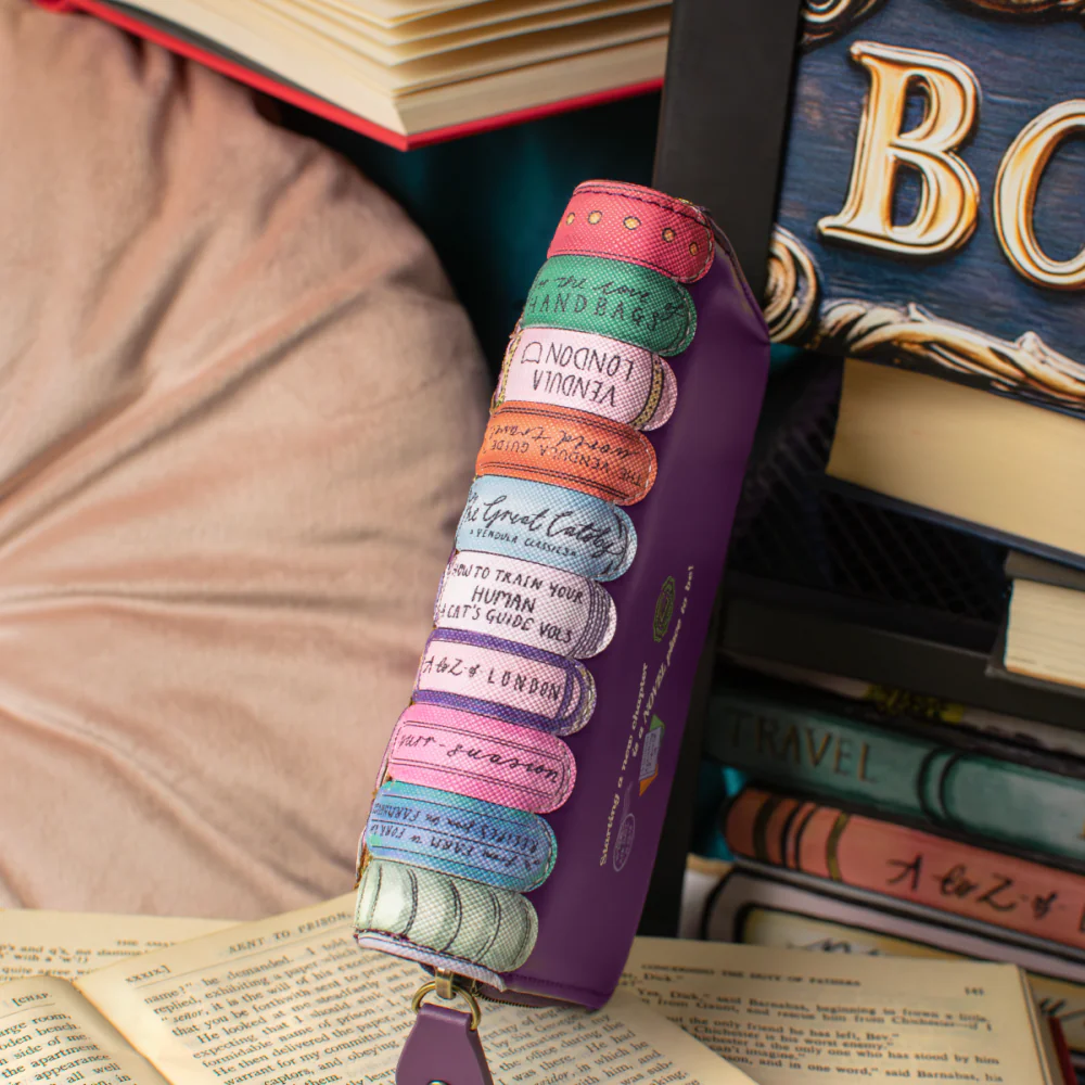Vendula London Travelling Library Bookshop Medium Ziparound Wallet-10