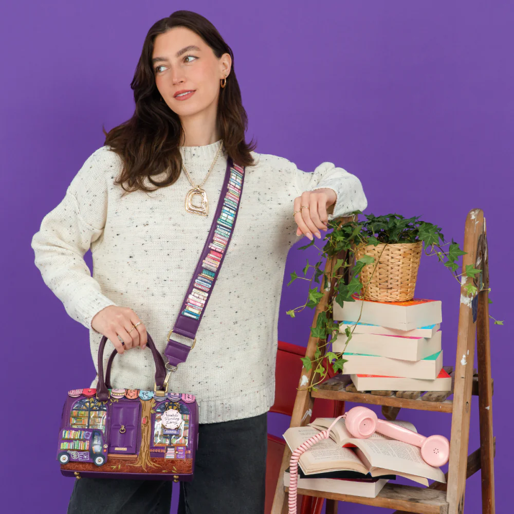 Vendula London Travelling Library Bookshop Wide Shoulder Strap-zoom-7
