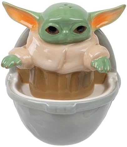 Star Wars The Mandalorian The Child Salt & Pepper Shakers Set