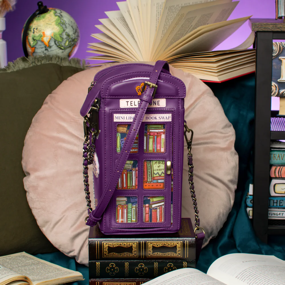 Vendula London Travelling Library Bookshop Book Nook Bag-12