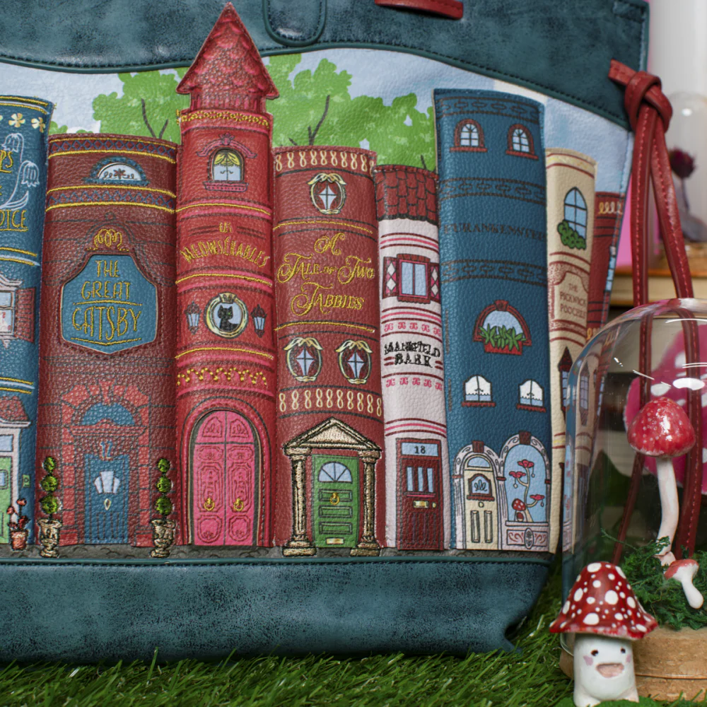Vendula London Bookshelf Boulevard Stella Tote-5