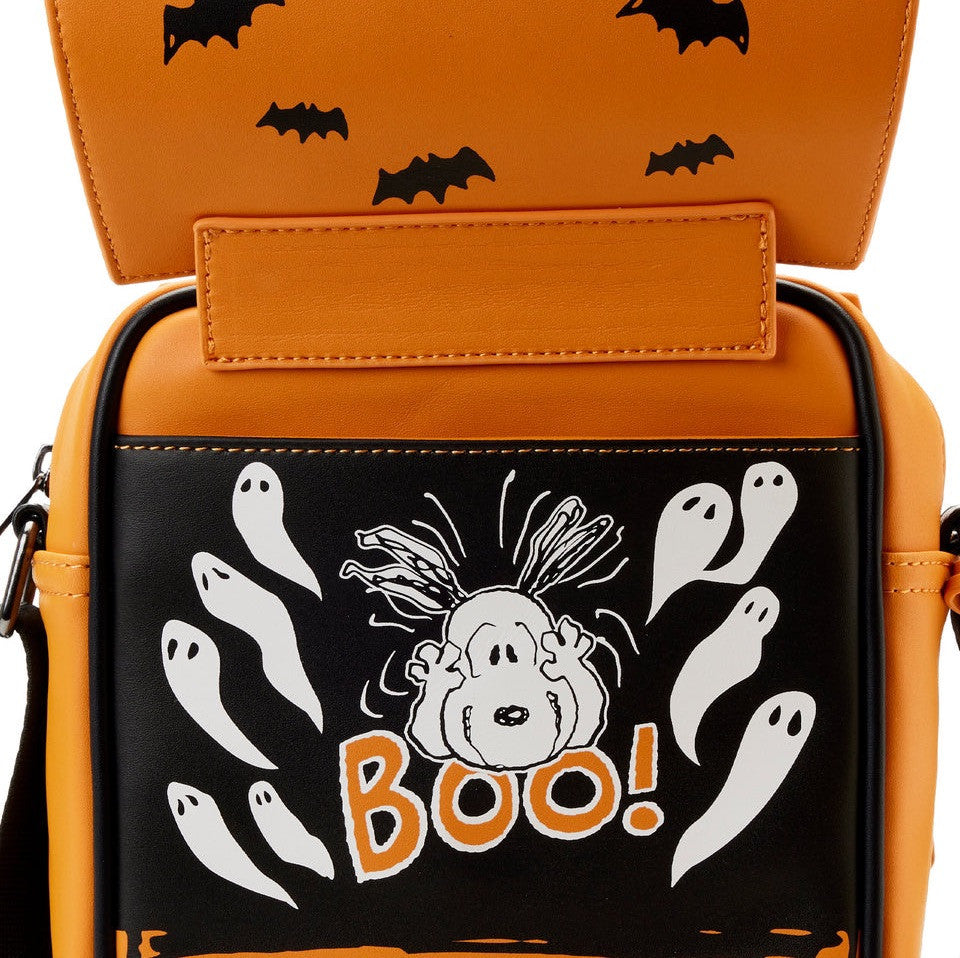 Loungefly Peanuts Great Pumpkin Snoopy Doghouse Crossbody Bag Purse-zoom-4