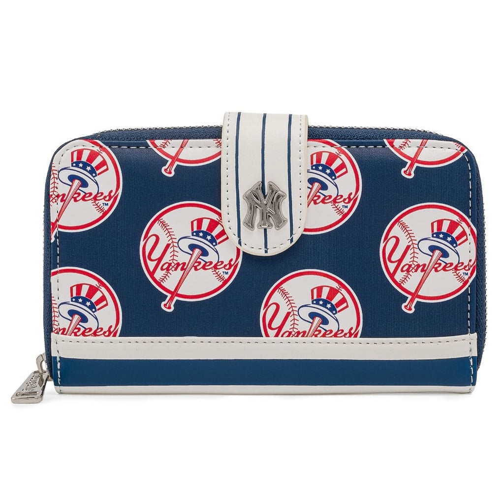 Loungefly MLB New York Yankees Logo AOP Wallet