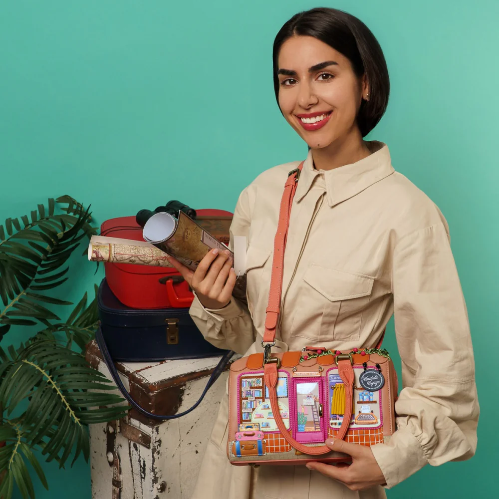 Vendula London Voyage Speedy Bowler-11