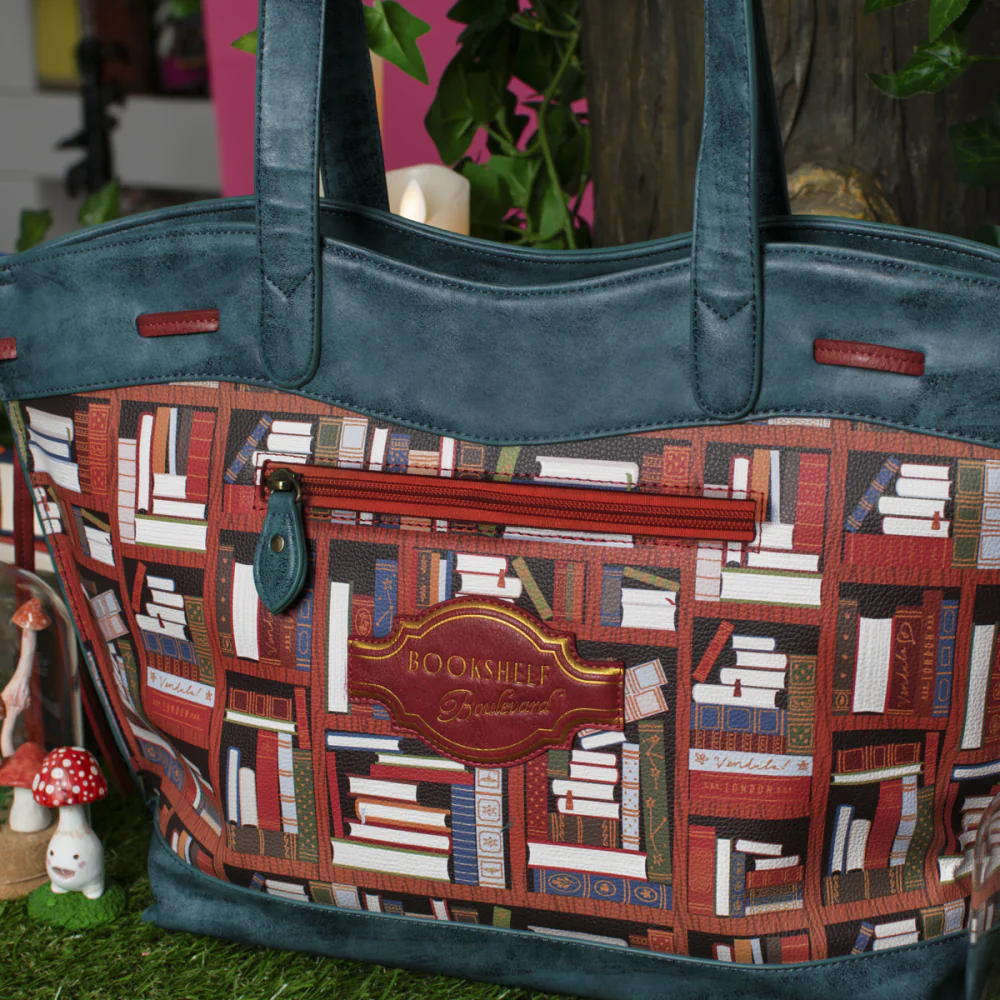 Vendula London Bookshelf Boulevard Stella Tote-3