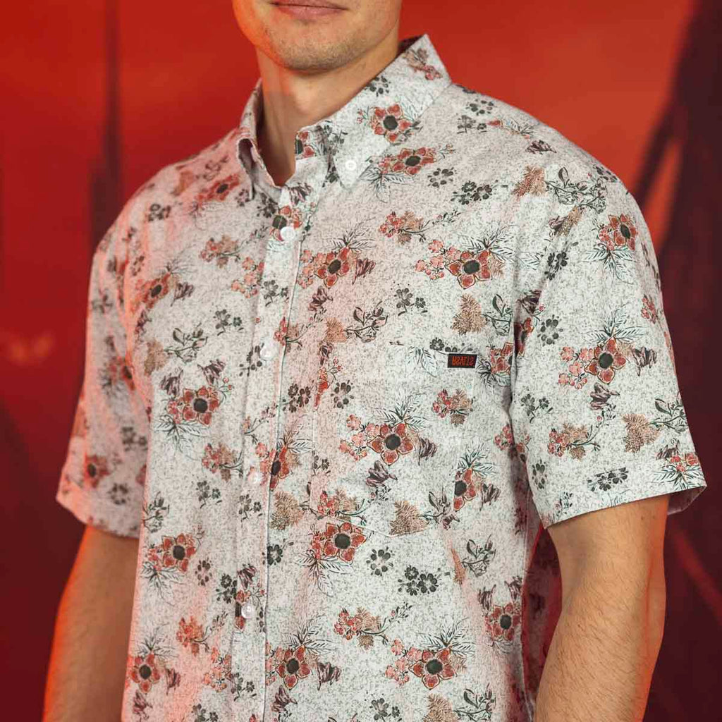 RSVLTS Stranger Things "R... U... N..." – KUNUFLEX Short Sleeve Shirt